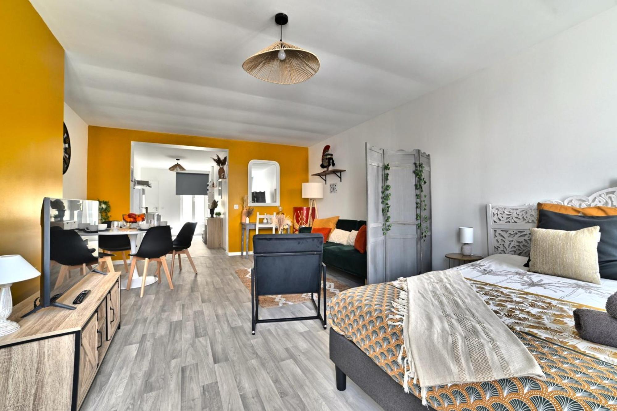 Ave Cesar - Confort Moderne & Charme Gallo-Romain - Coeur De Ville - Tv 4K - Fibre 桑特 外观 照片